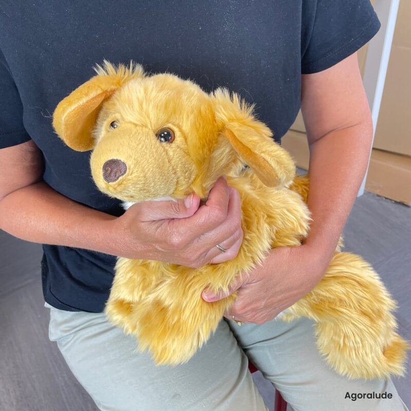 Une peluche d'empathie à poser sur les genoux.