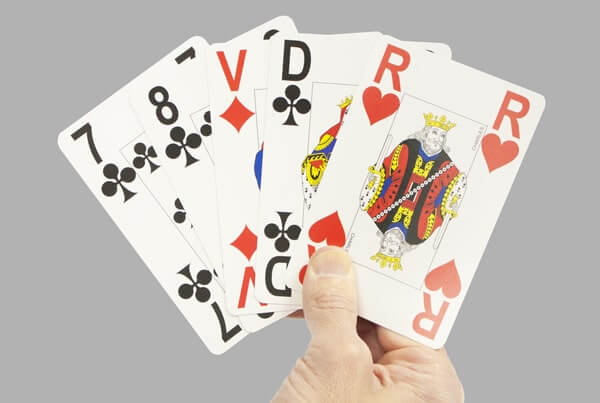 jeu de 54 cartes grand format agoralude