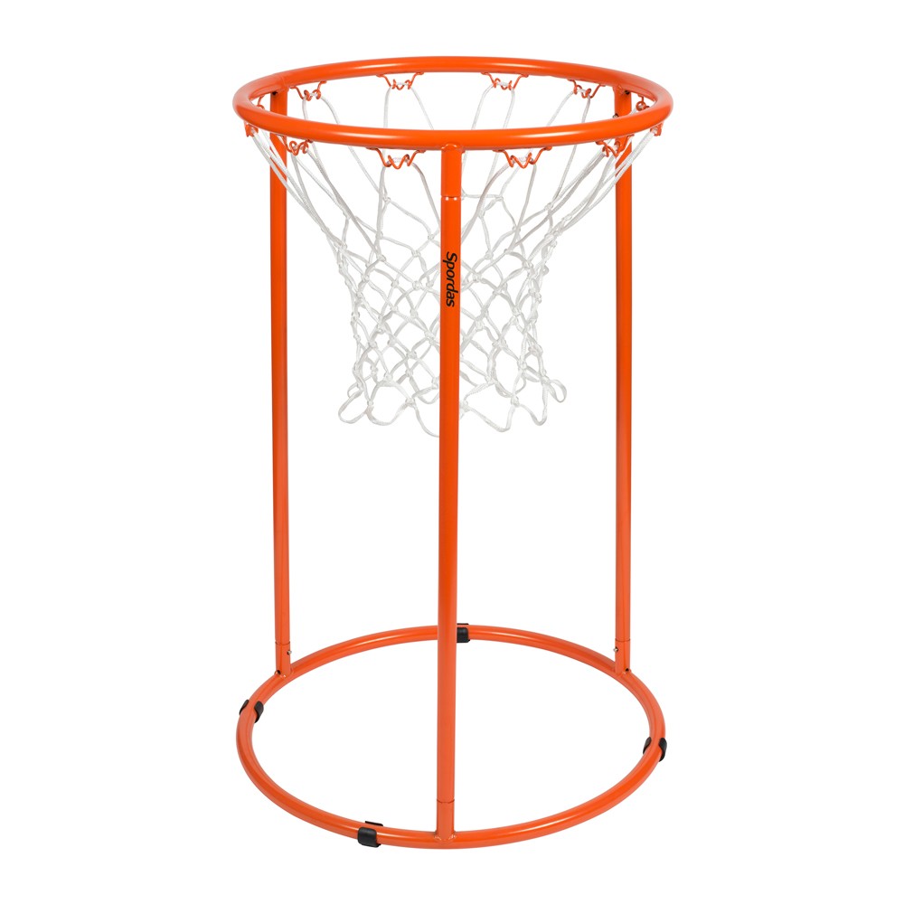Panier de basket au sol - Activités physiques et gym douce en EHPAD
